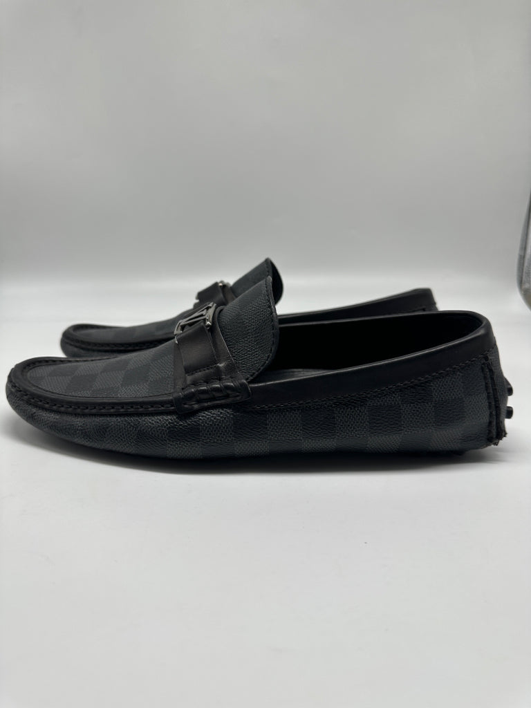 LOUIS VUITTON Men 7.5 Loafers In Damier With Lv Buckle