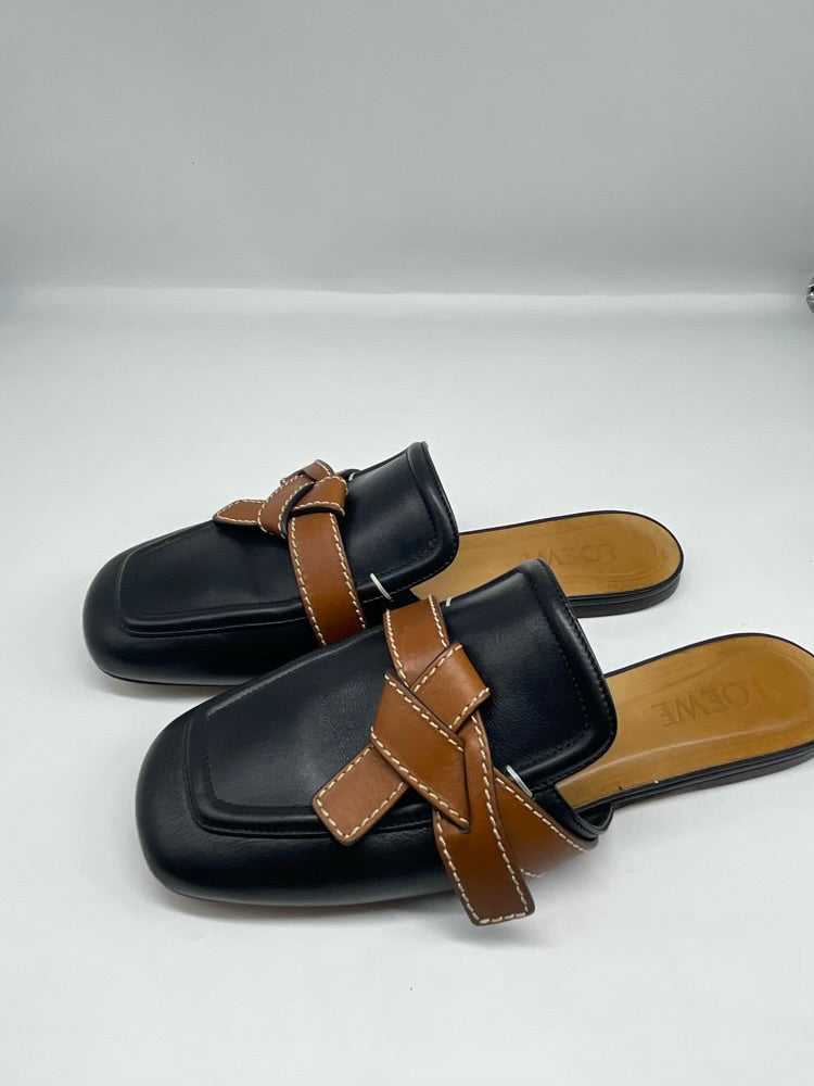 Loewe Black Gate Belted Leather Mule 40